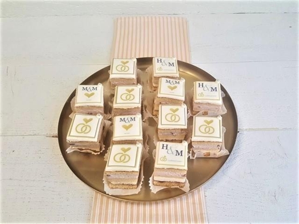 Petit Four Bavarois + foto/logo&nbsp;per 10 stuks / per smaak